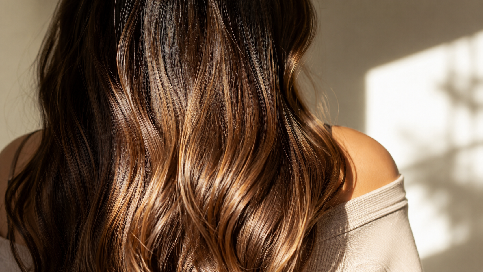 Biotina para el cabello: qué dice la ciencia sobre su papel en el mantenimiento capilar